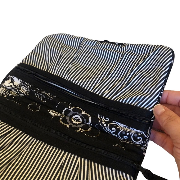 Thirty One Double Pocket Folding Zippered Pouch - Picture 8 of 14